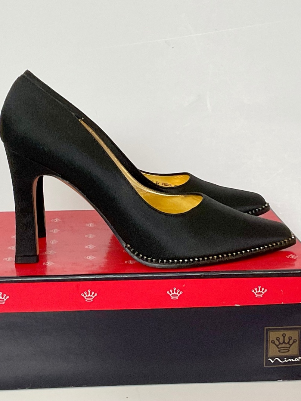 NINA Crepe Satin Black Stiletto Heel Pumps Shoes New